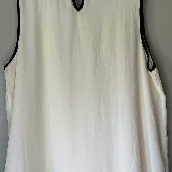CJ Banks Off White with Black Lace Tank Top Size 1X - Picture 9 of 13